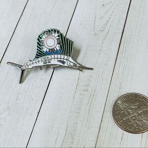 ‎VFW VTG Fish Pin